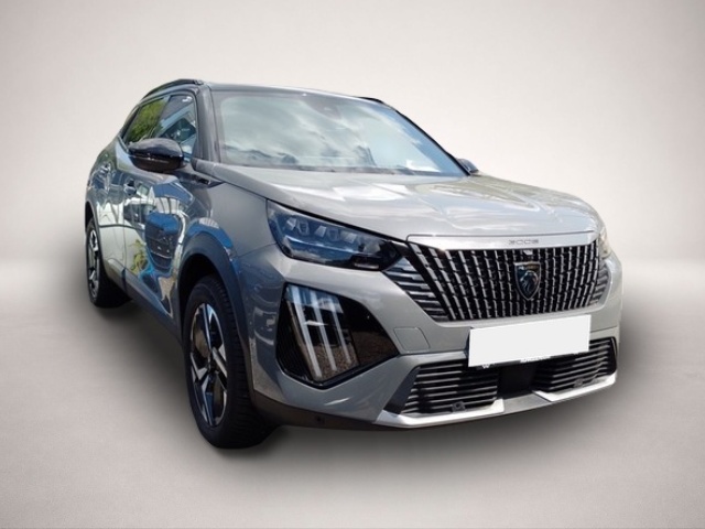Peugeot 2008 (03/2024, Benzin)