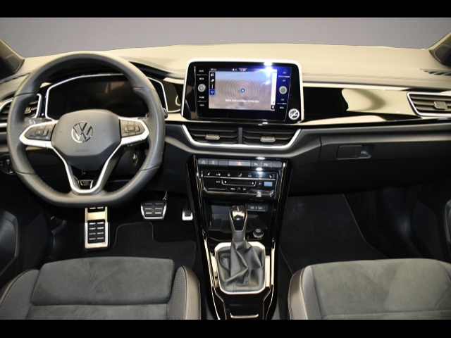 Volkswagen T-Roc (10/2025, )