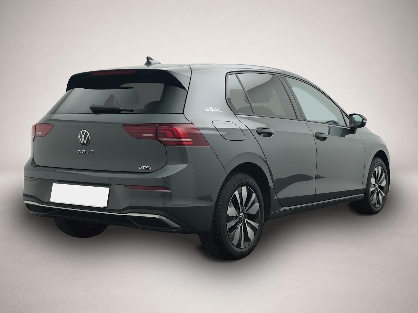 Volkswagen Golf (07/2025, Benzin)