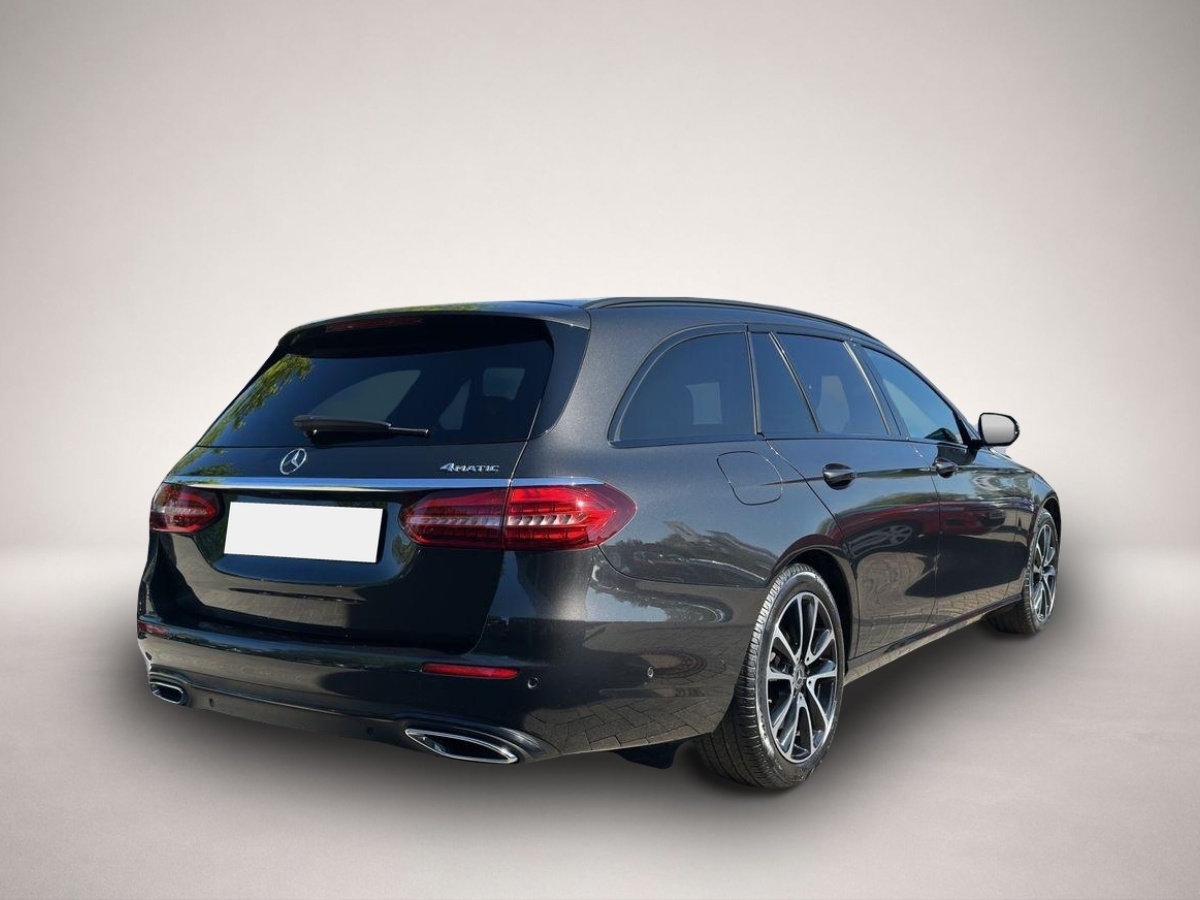 Mercedes-Benz E 300 (03/2023, Diesel)