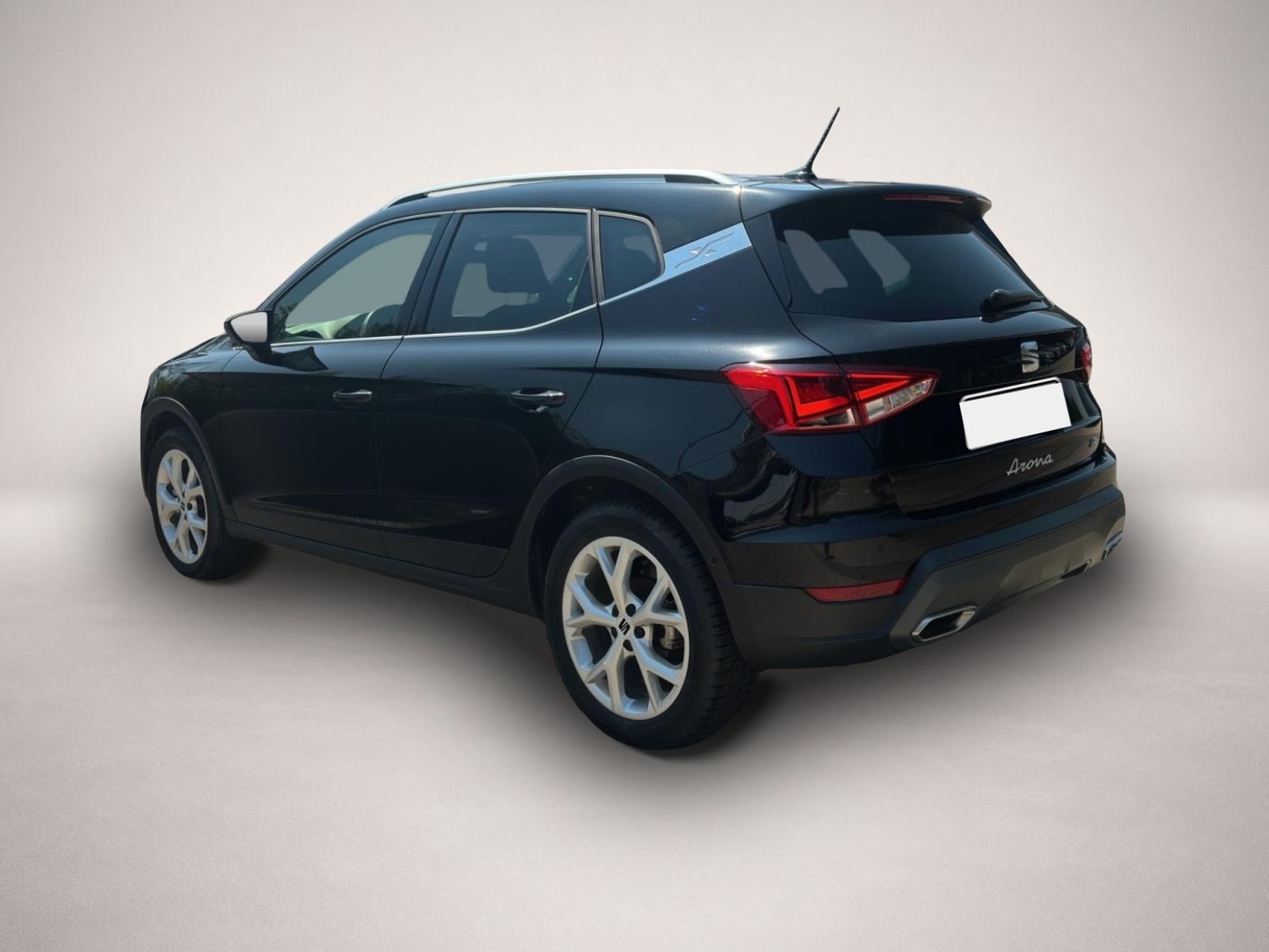 Seat Arona (08/2025, Benzin)