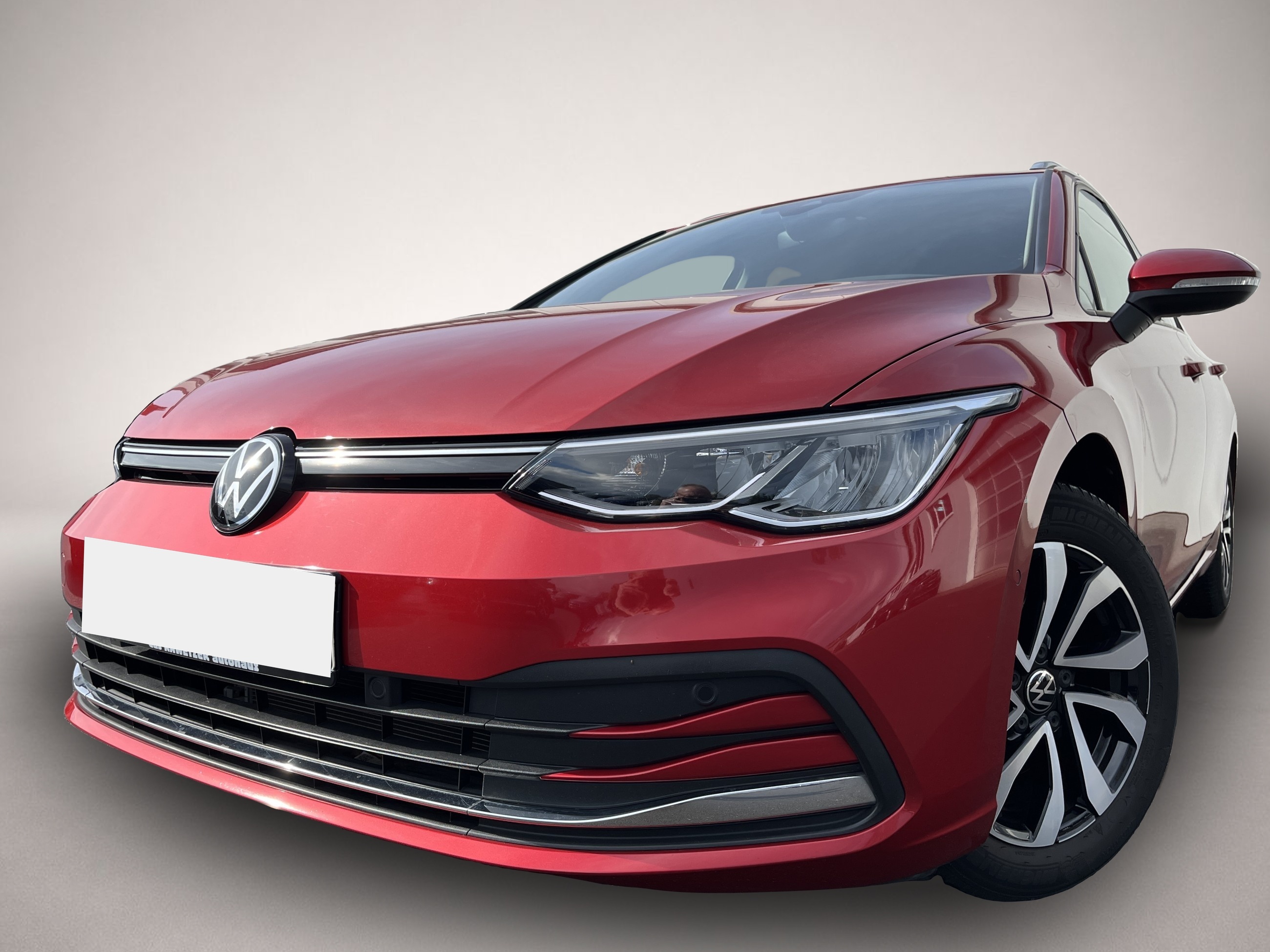 Volkswagen Golf (07/2022, Benzin)