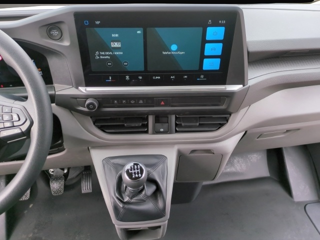 Volkswagen T7 Transporter (01/2026, Diesel)