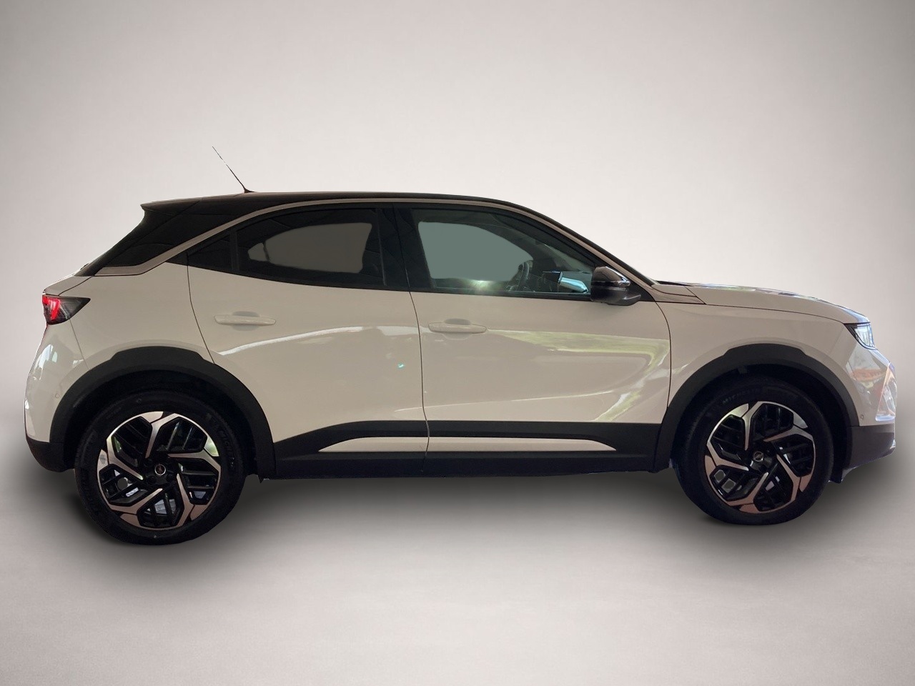 Opel Mokka-e (10/2023, ELECTRIC)