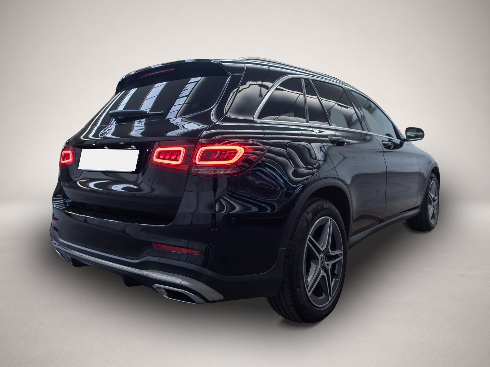 Mercedes-Benz GLC 300 (02/2022, Benzin)