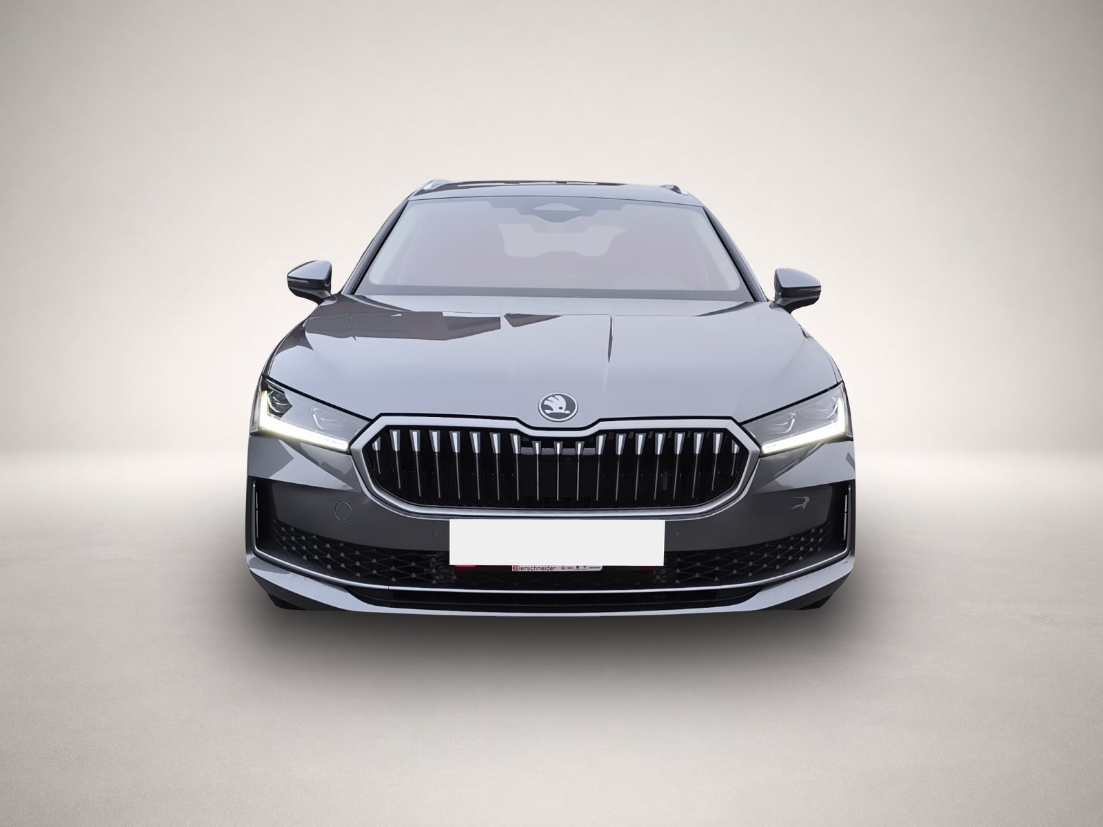 Skoda Superb, Bild 2 von 8