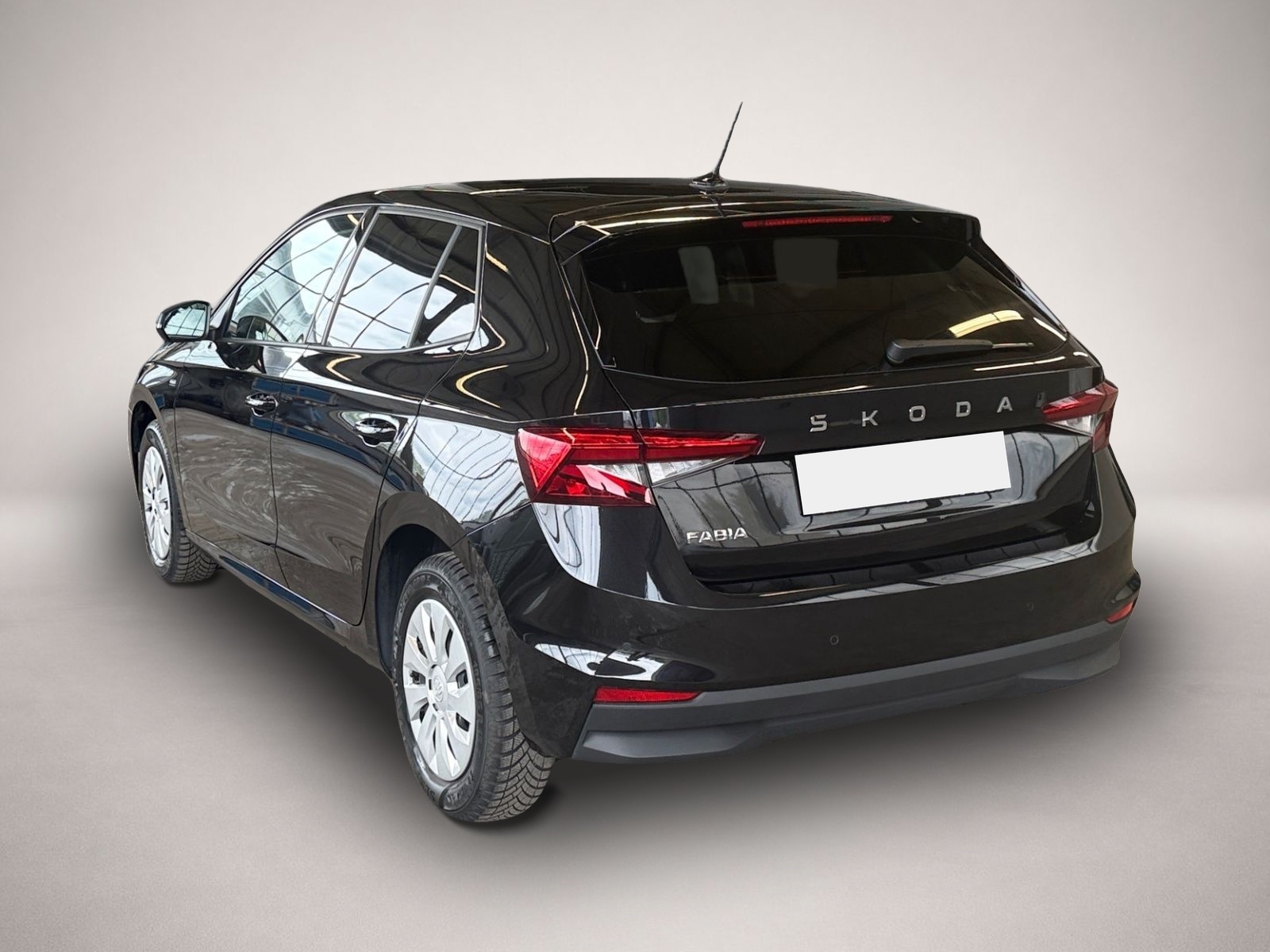 Skoda Fabia (11/2025, Benzin)