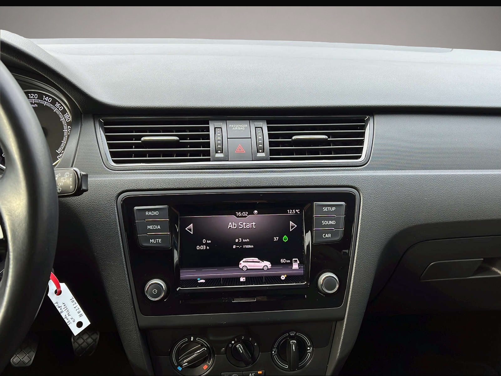 Skoda Rapid (11/2018, )