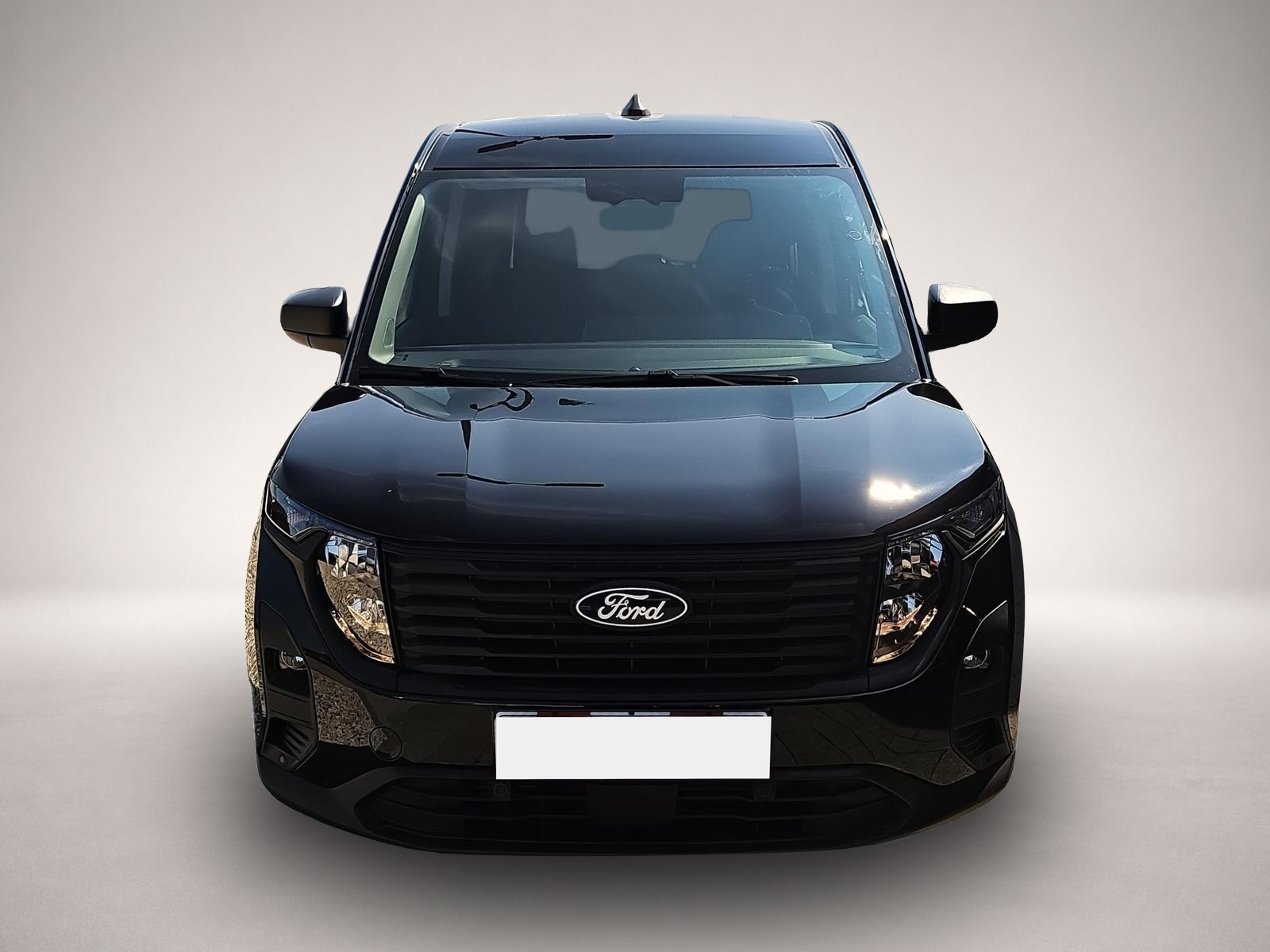 Ford Tourneo Courier (05/2026, Benzin)