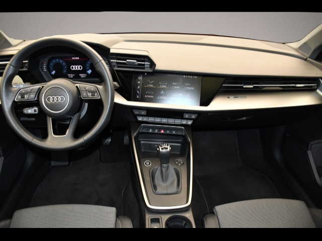 Audi A3 (06/2022, )