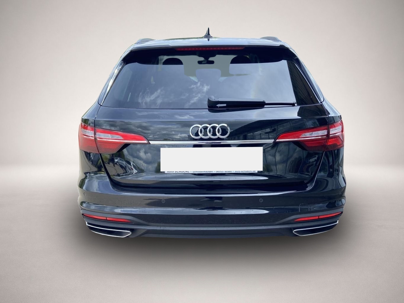 Audi A4 (05/2022, )