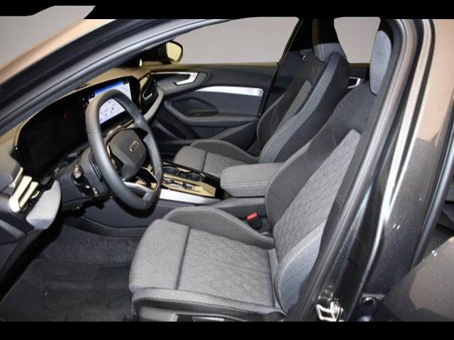 Audi A5 (05/2025, Benzin)