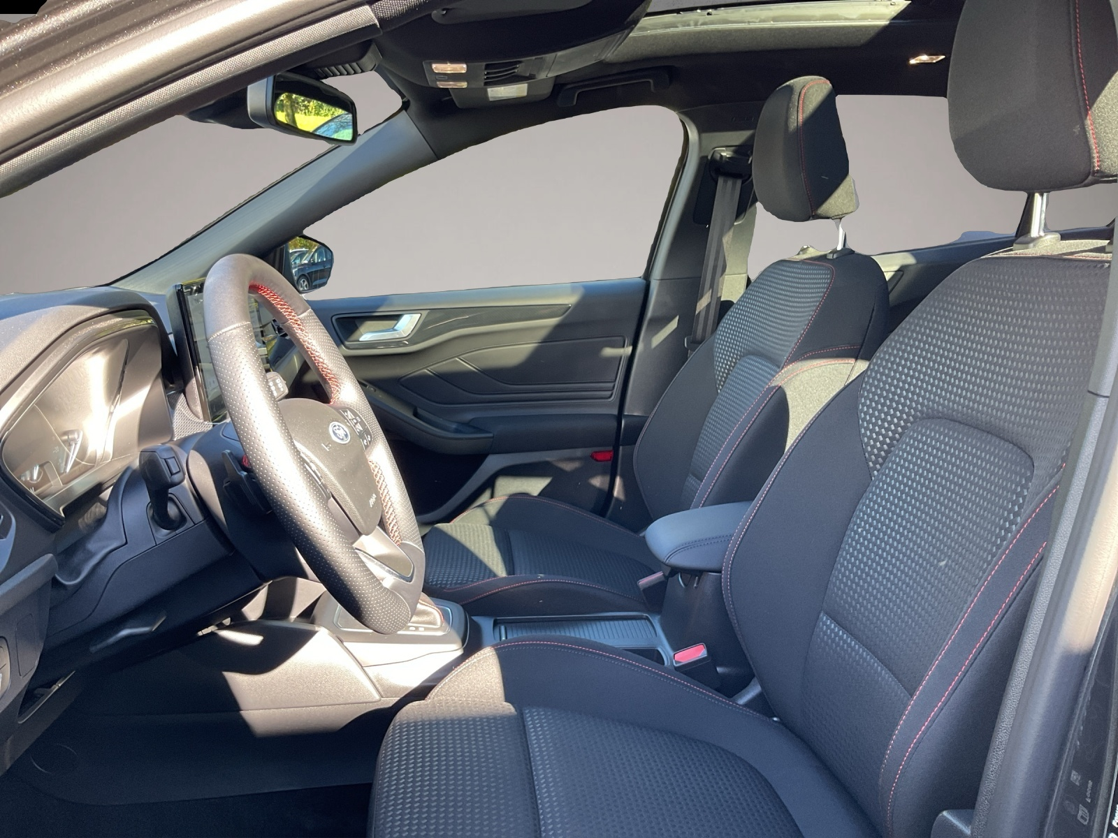 Ford Focus (08/2023, Benzin)