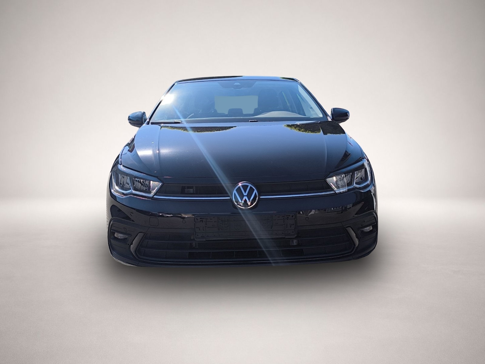 Volkswagen Polo (12/2021, Benzin)