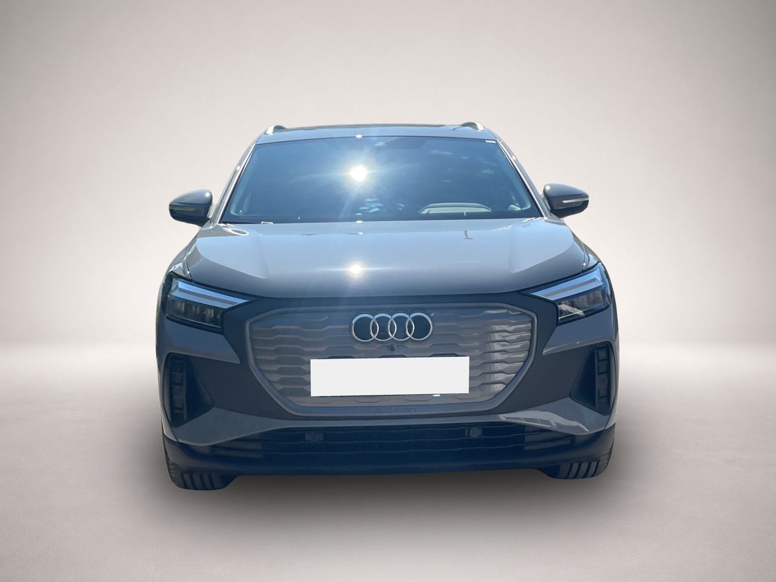 Audi Q4 e-tron (09/2025, ELECTRIC)
