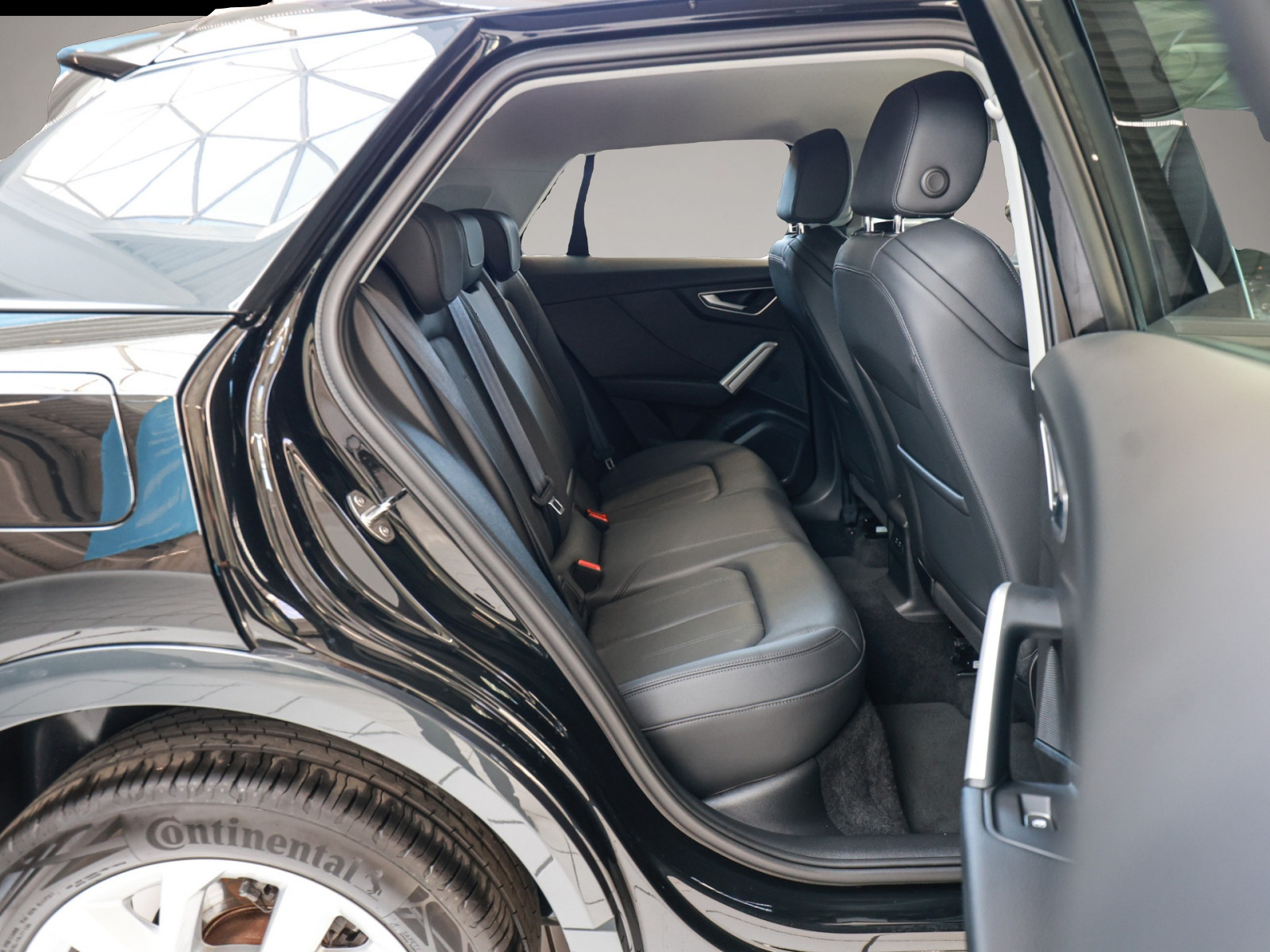 Audi Q2 (11/2023, Benzin)