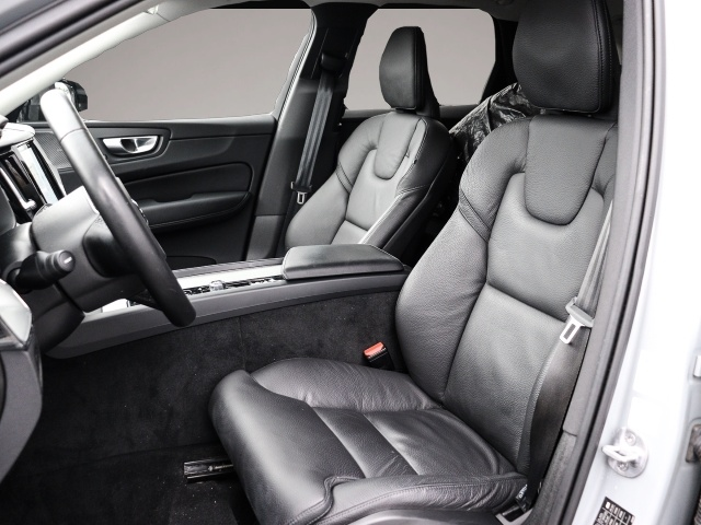 Volvo XC60 (12/2023, Diesel)
