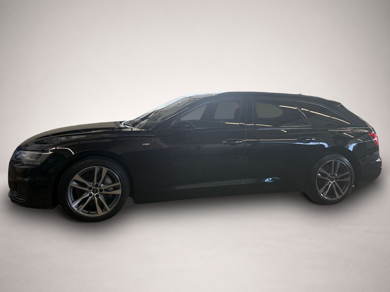 Audi A6 (11/2022, Benzin)