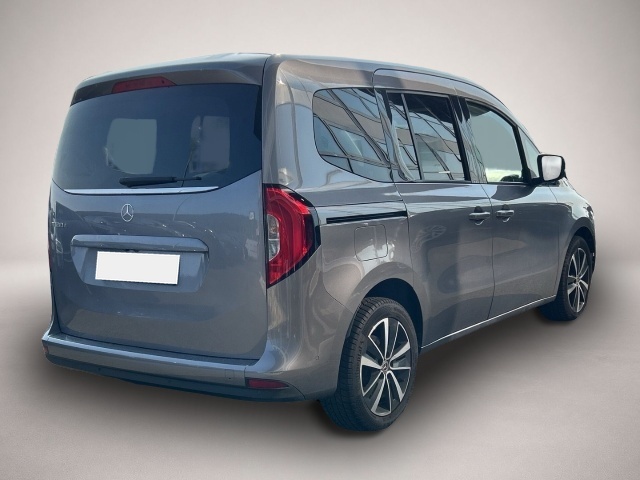 Mercedes-Benz A 180 (10/2024, Diesel)