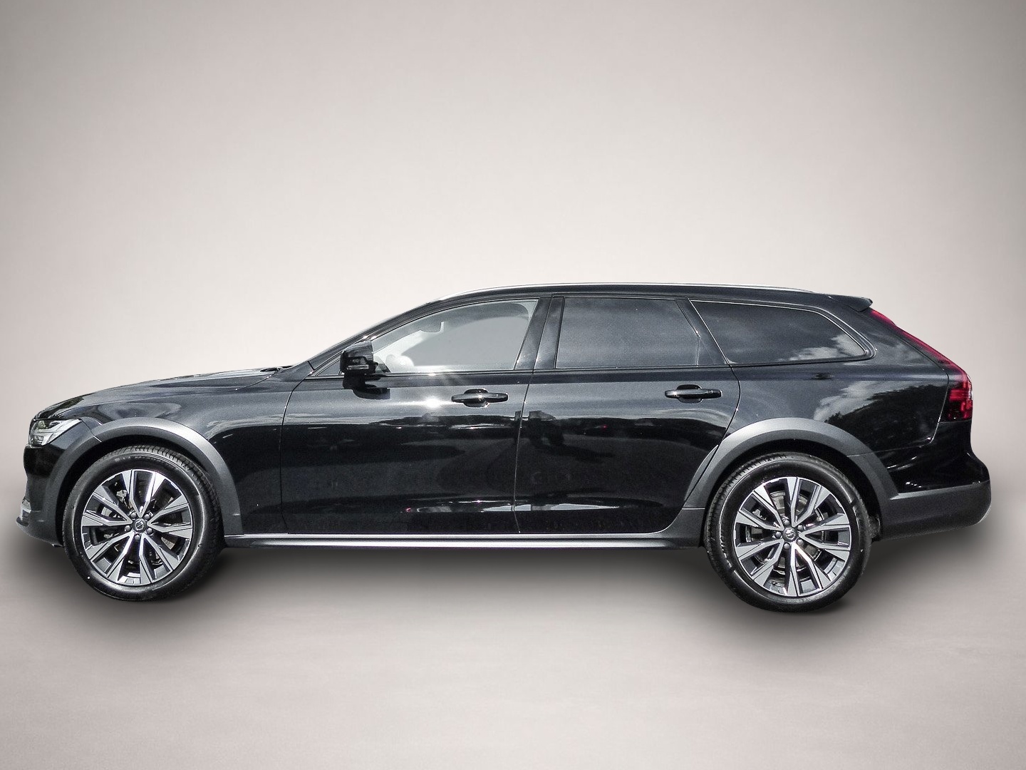 Volvo V90 Cross Country (11/2023, )