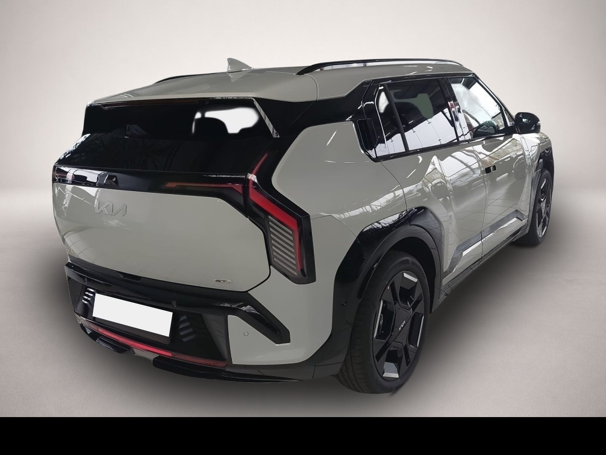 Kia EV3, image 2 of 4