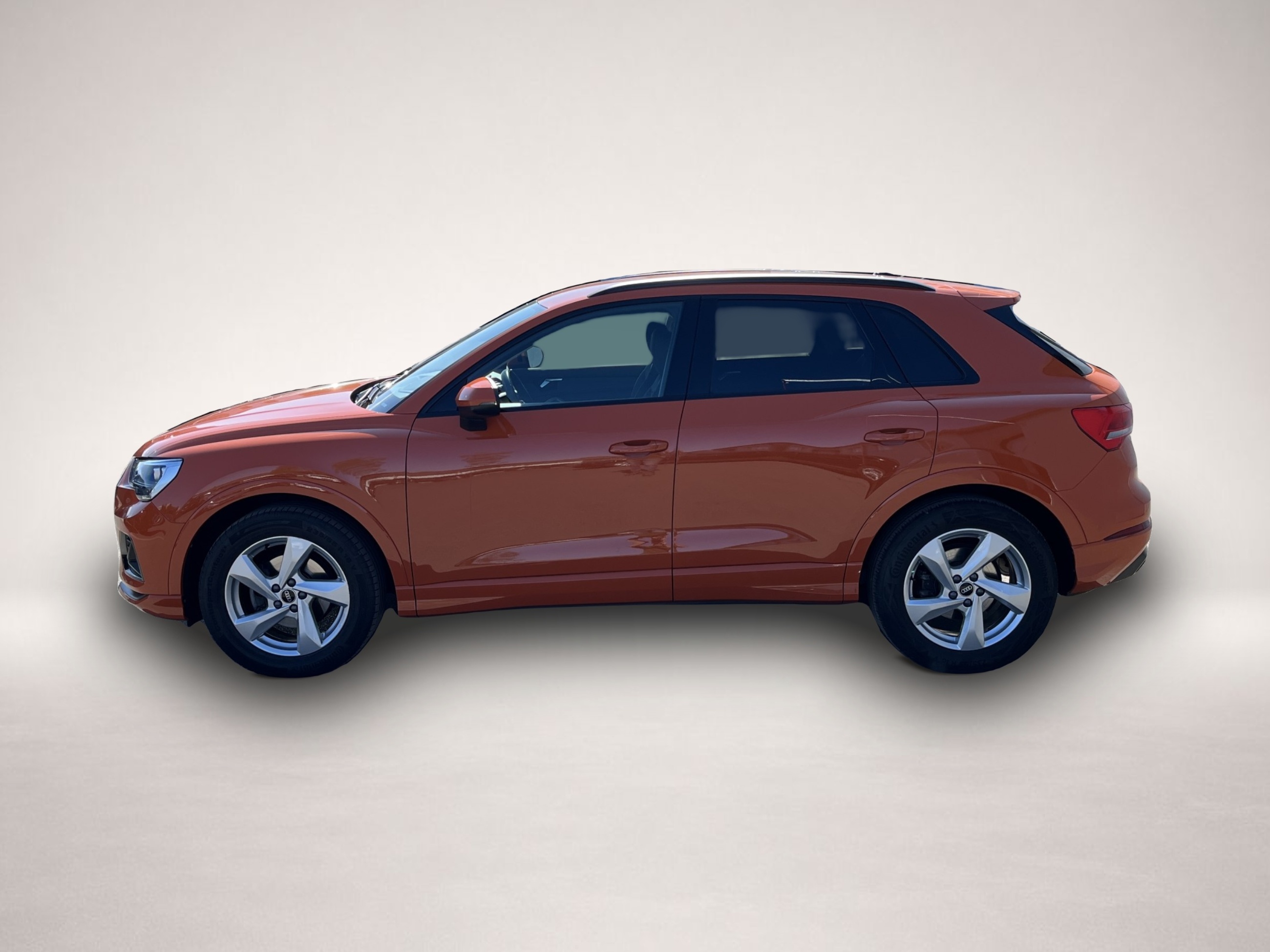 Audi Q3 (02/2023, Benzin)