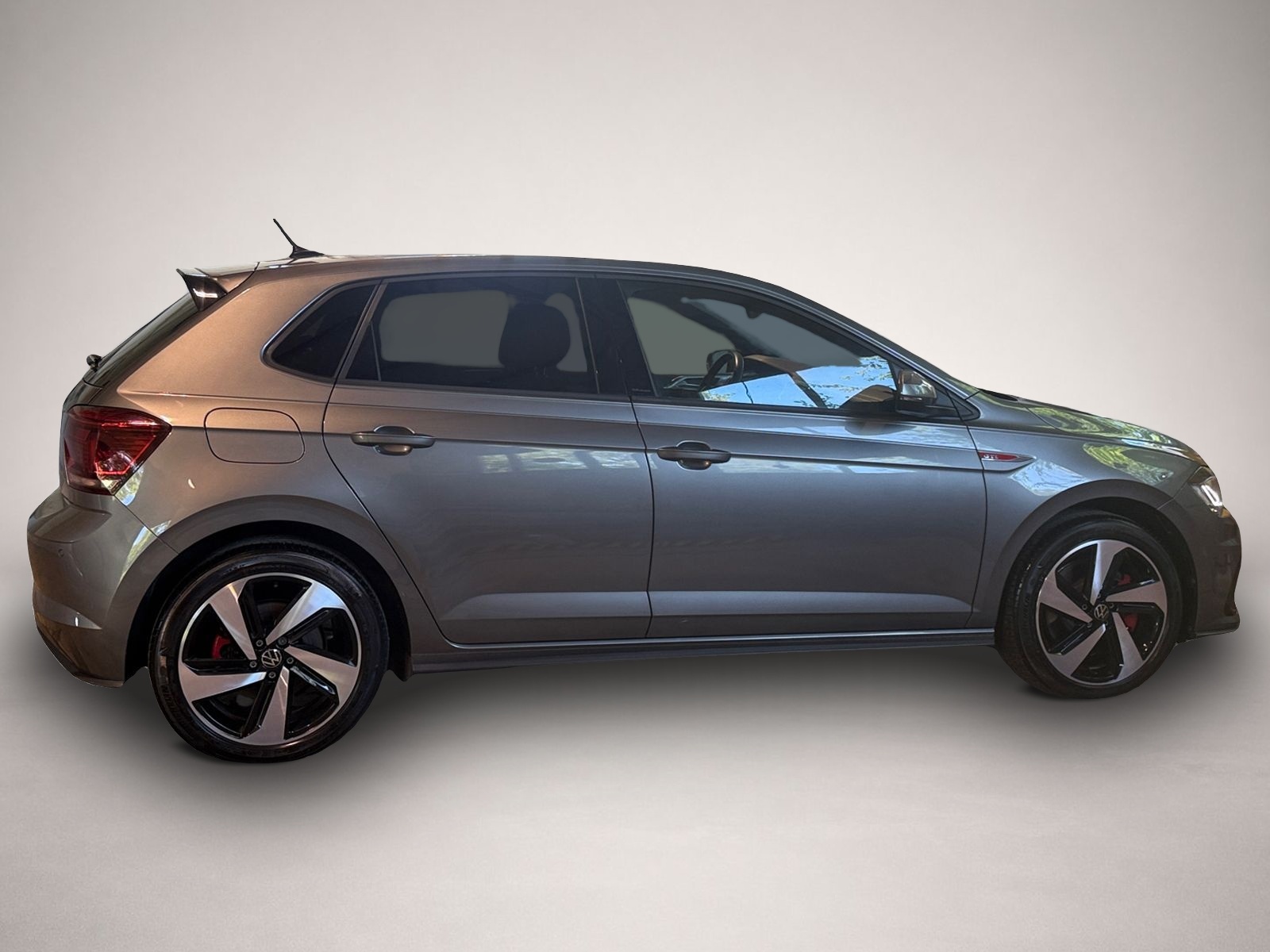 Volkswagen Polo (11/2020, Benzin)