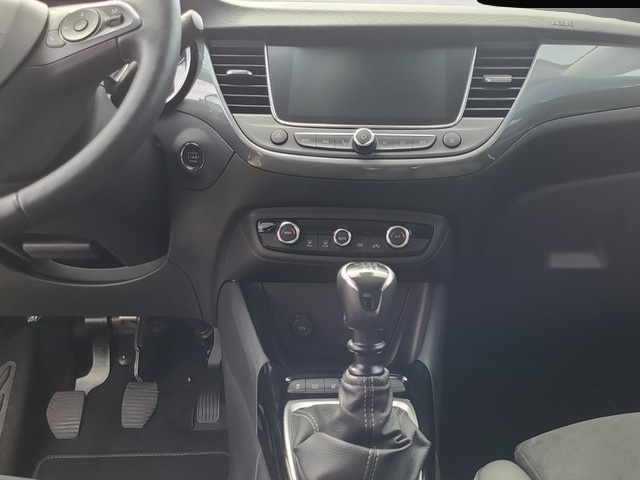 Opel Crossland (X) (02/2024, Benzin)