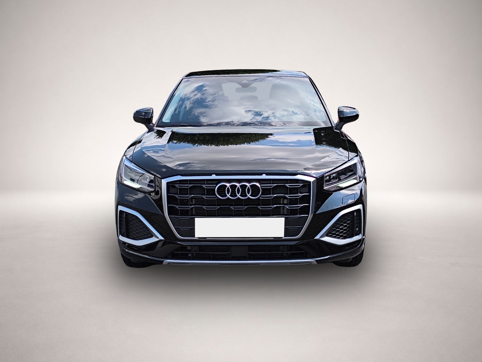 Audi Q2 (01/2025, Benzin)
