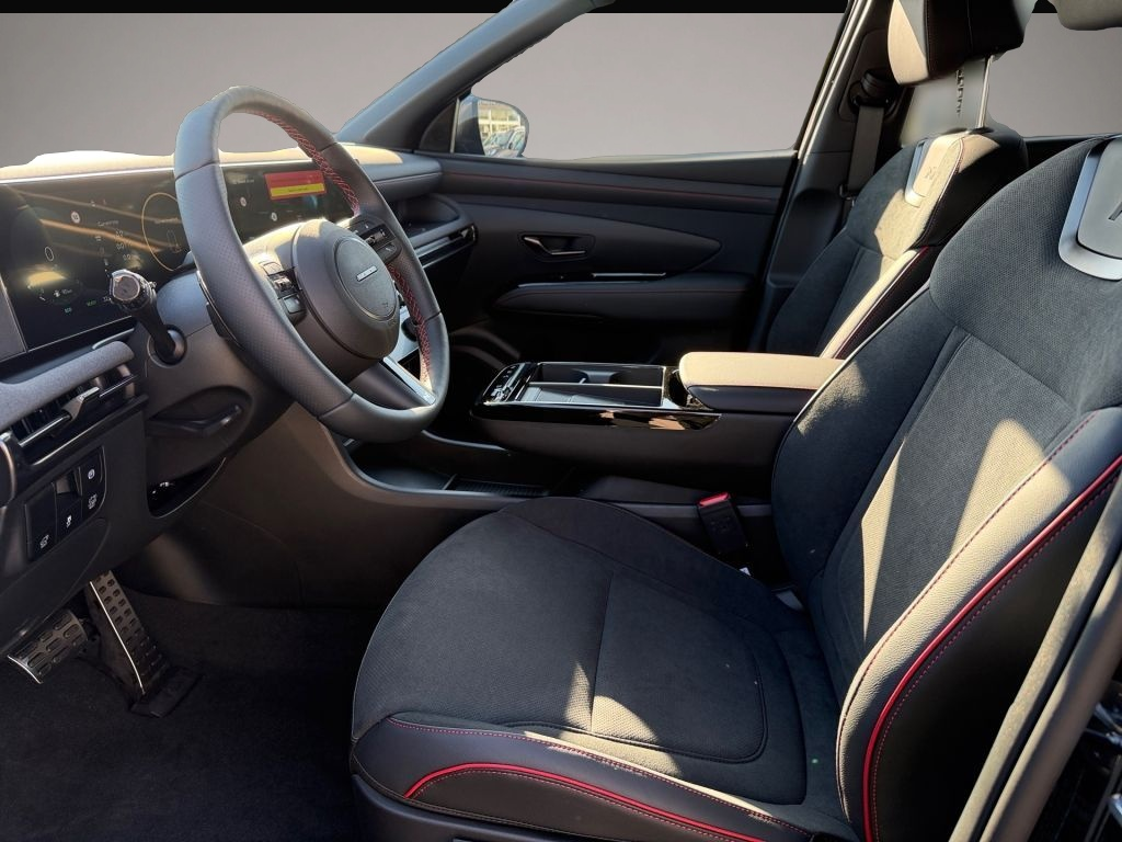 Hyundai Tucson, image 5 of 6
