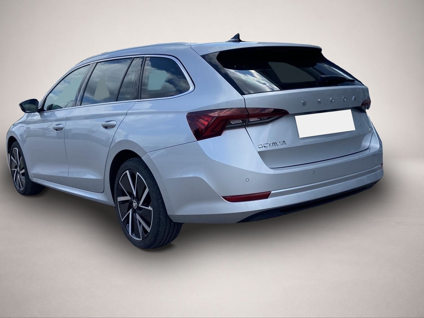 Skoda Octavia (06/2021, )