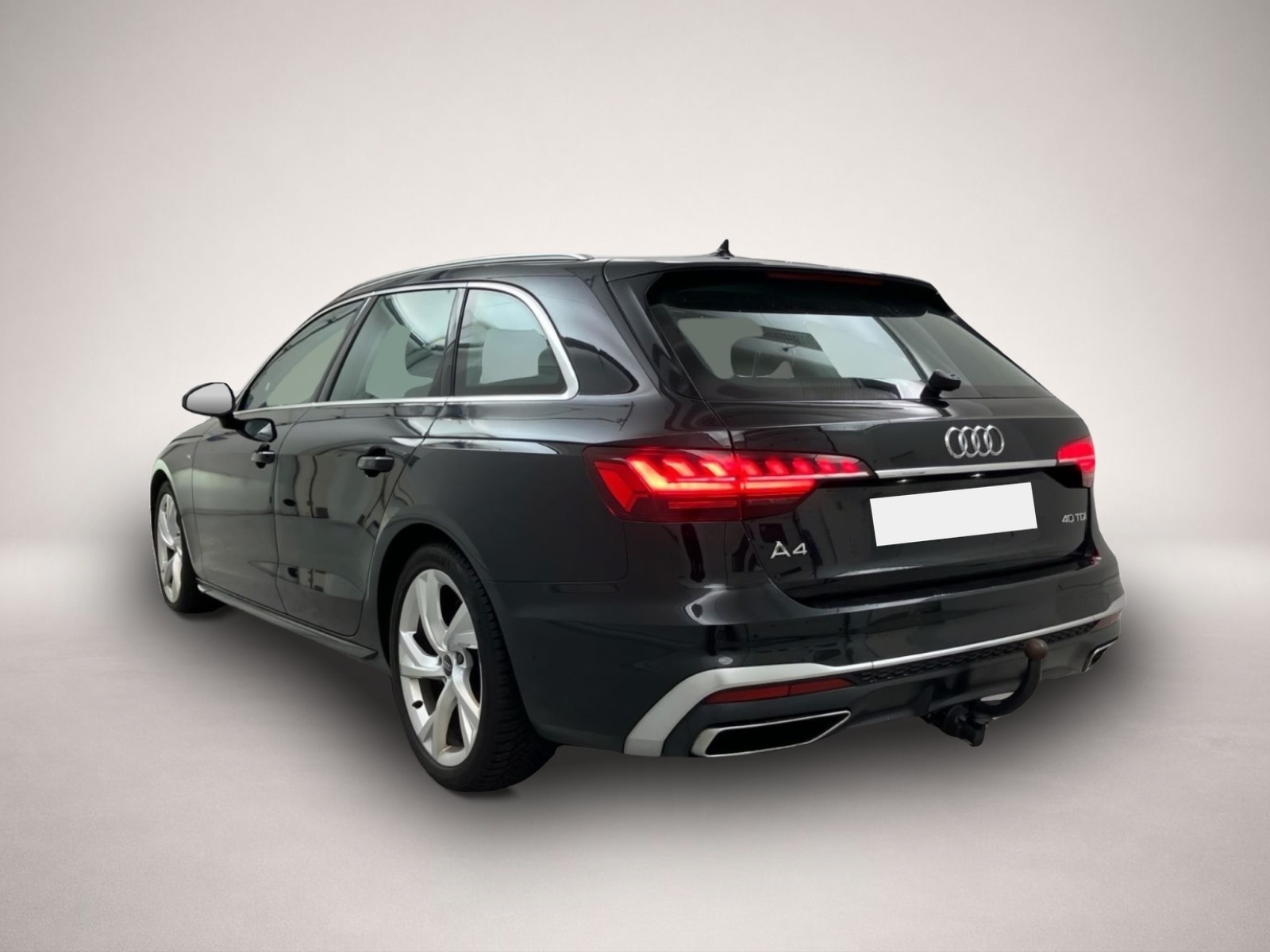 Audi A4 (06/2023, Diesel)