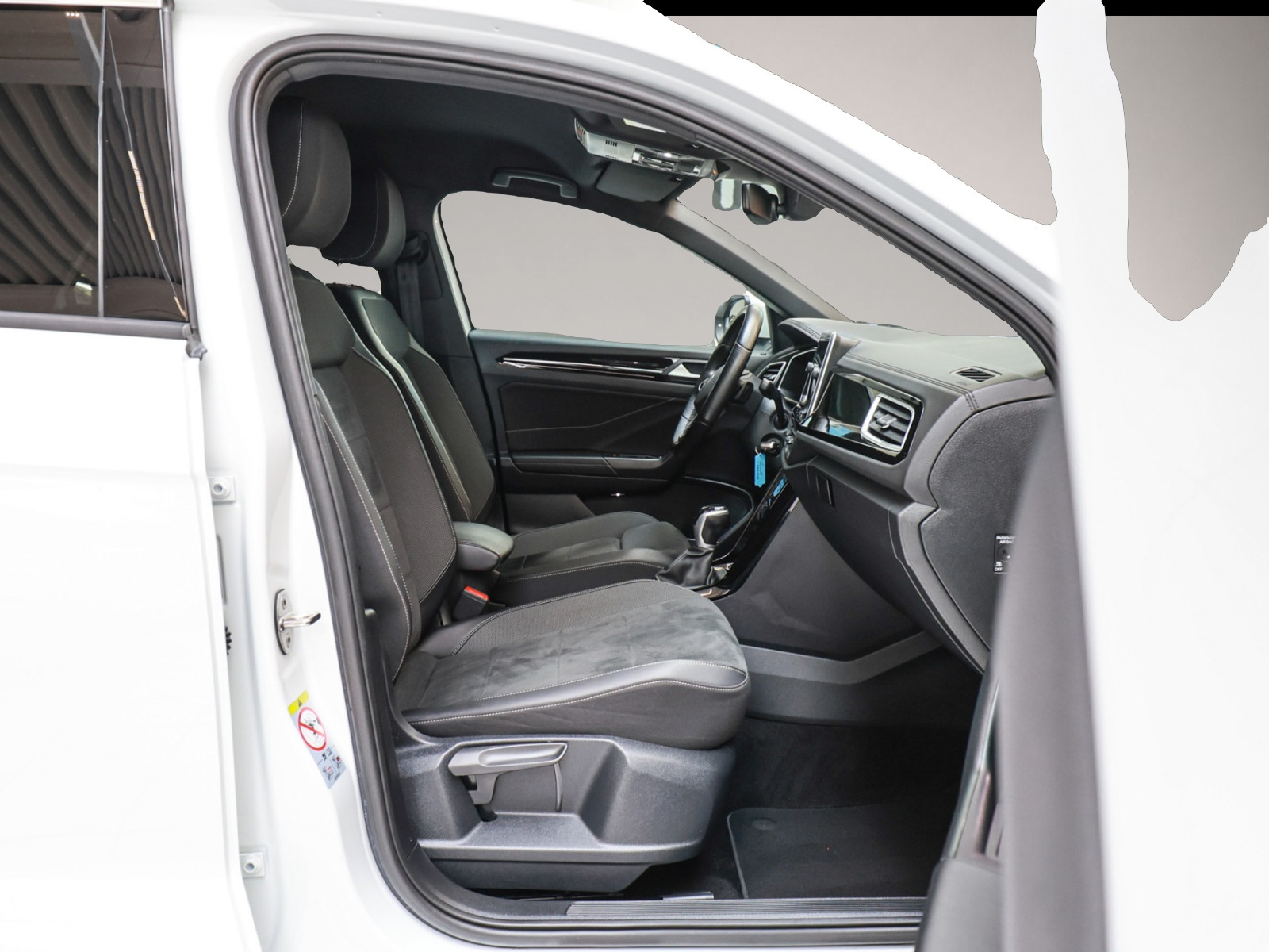 Volkswagen T-Roc (06/2023, Benzin)