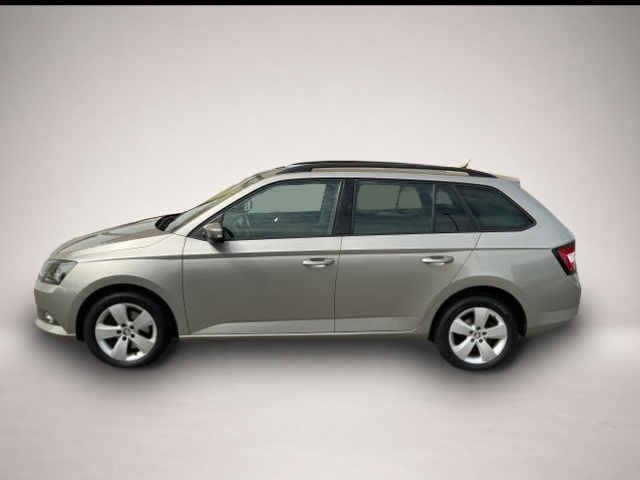 Skoda Fabia (04/2016, Benzin)