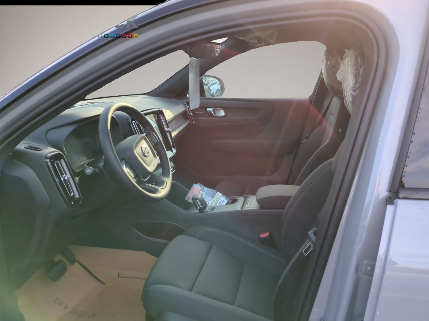 Volvo EX40 (11/2024, ELECTRIC)