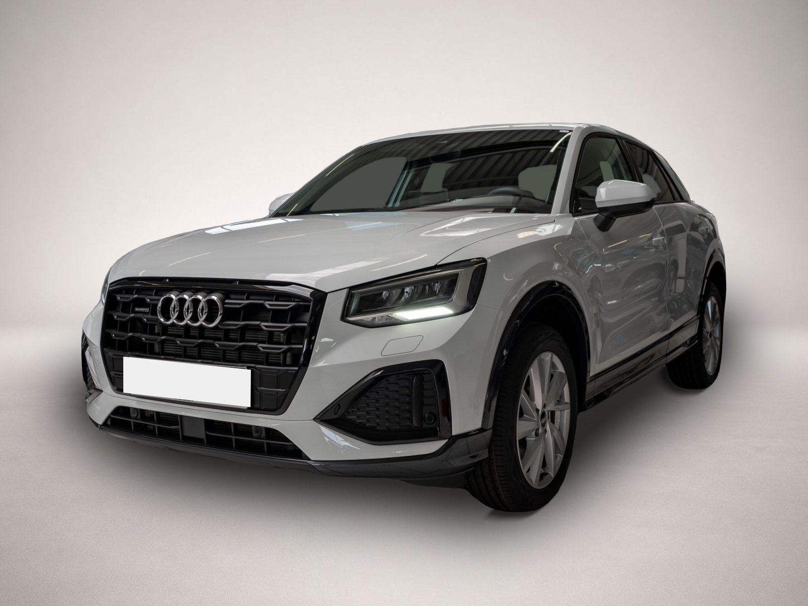 Audi Q2 (10/2025, Benzin)