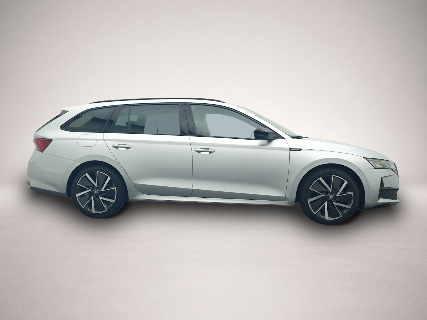 Skoda Octavia (10/2025, Benzin)