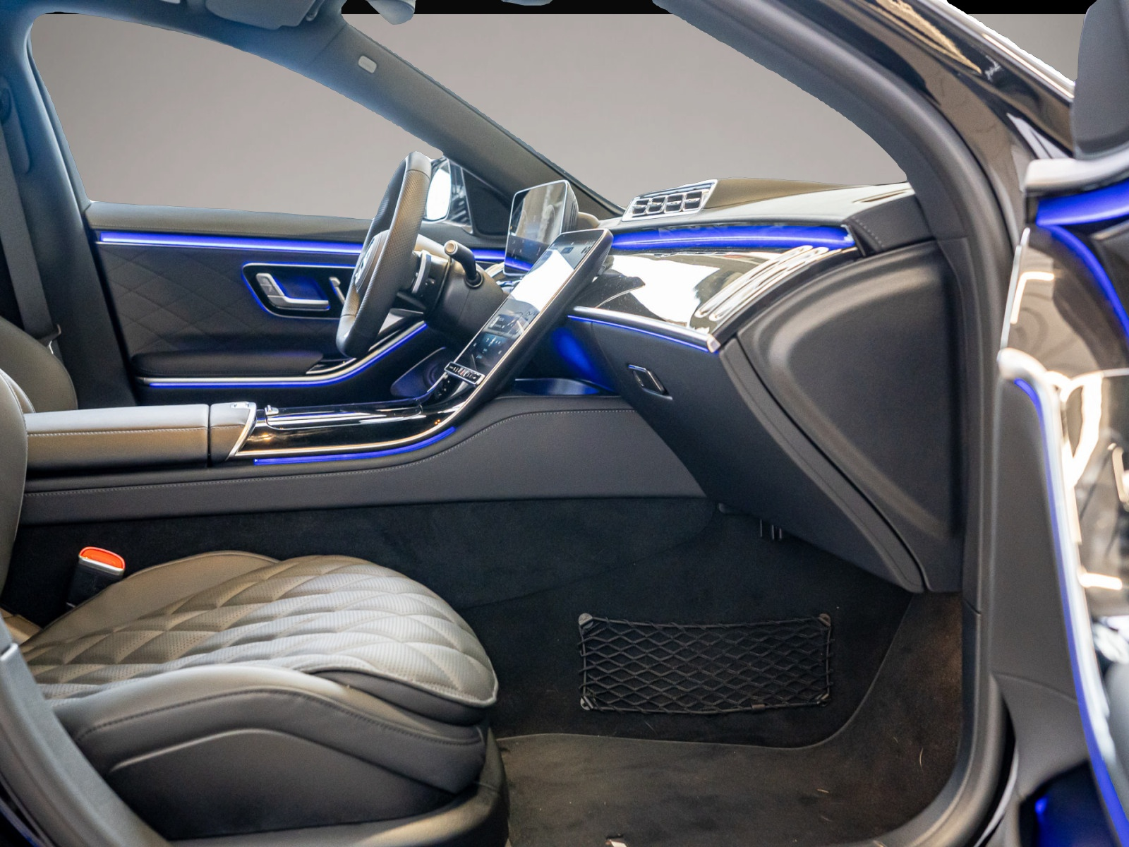 Mercedes-Benz S 580 (11/2025, Benzin)