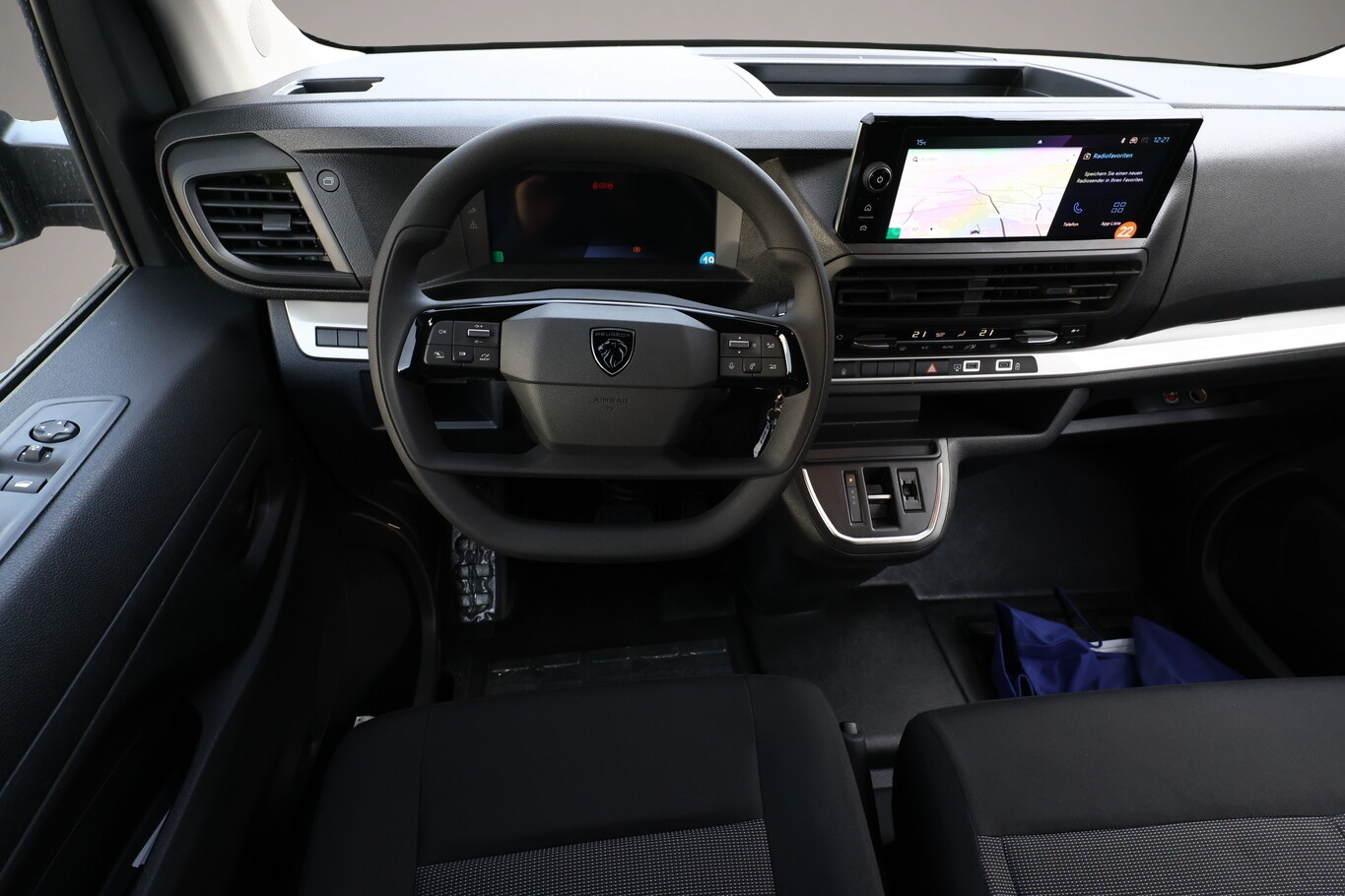 Peugeot Expert (12/2025, Diesel)