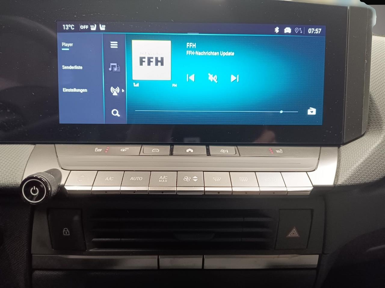 Opel Astra (12/2024, Benzin)