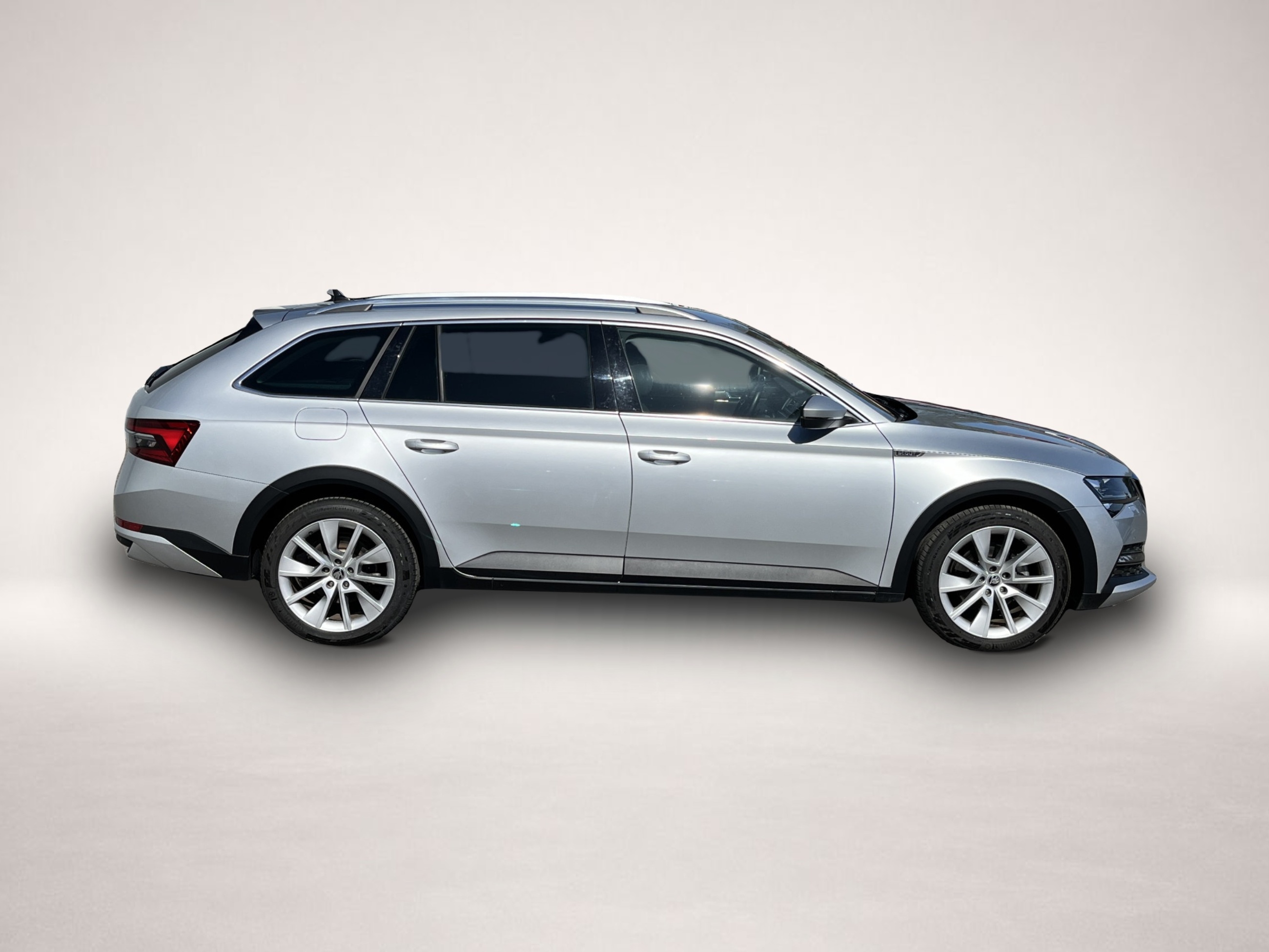 Skoda Superb (01/2020, )