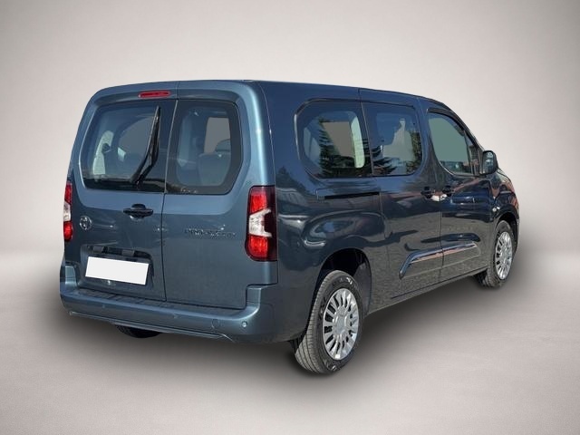 Toyota Proace City (08/2026, Benzin)