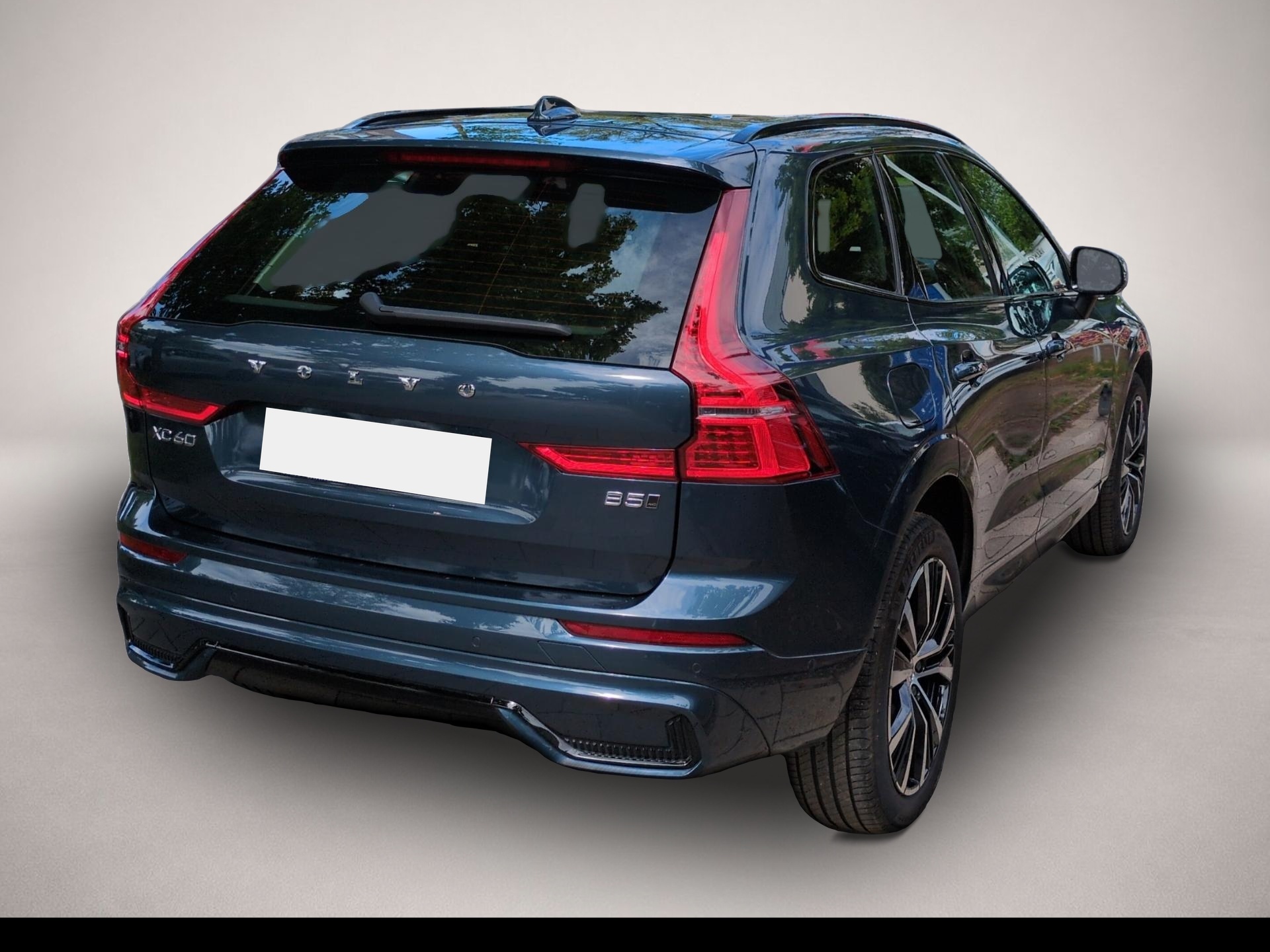 Volvo XC60 (05/2024, Benzin)