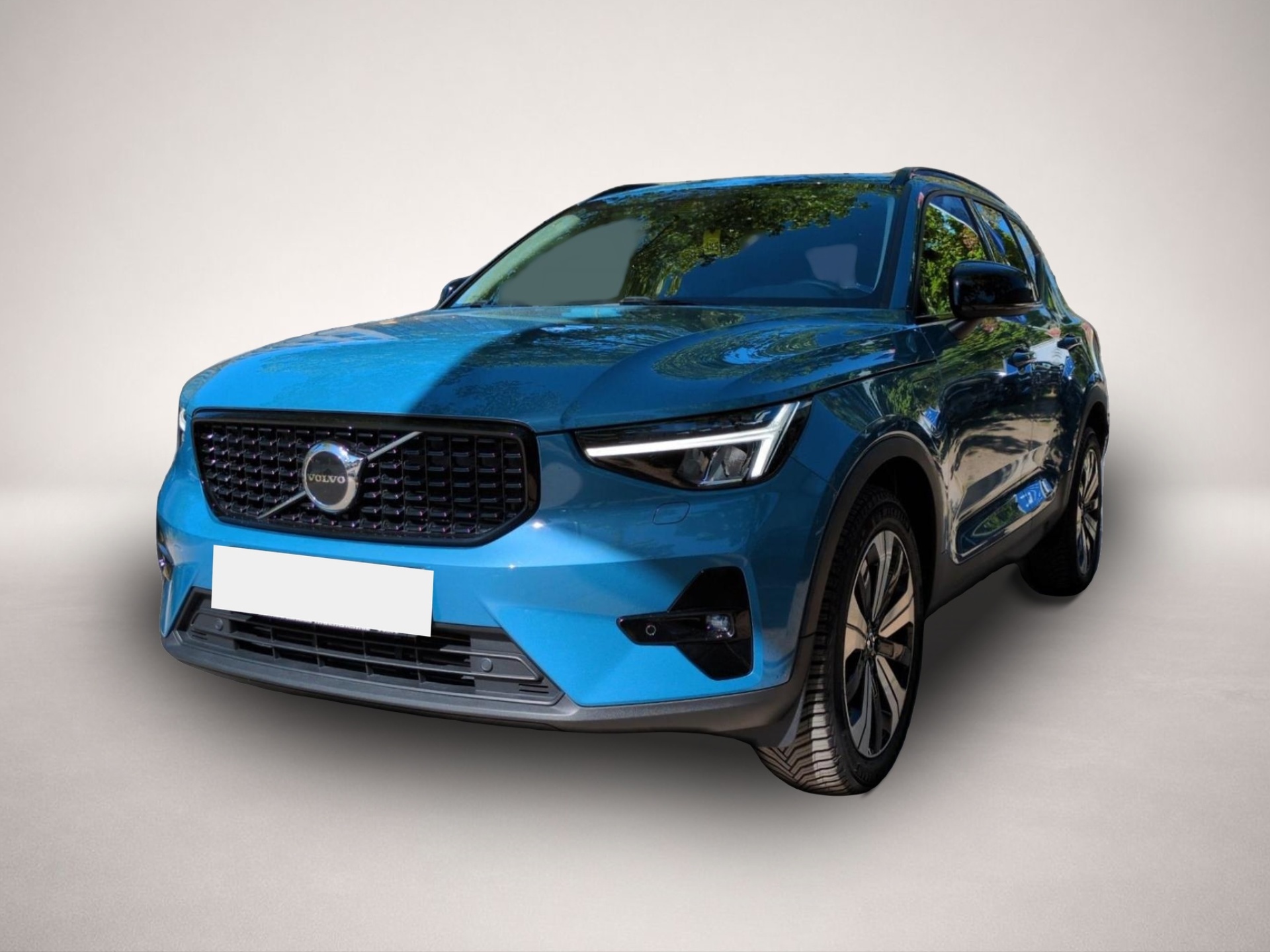 Volvo XC40 (12/2022, Hybrid (Benzin/Elektro))
