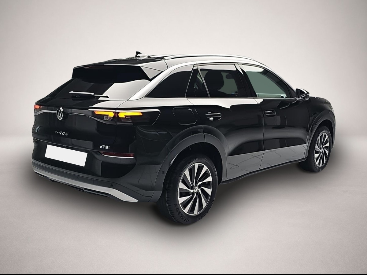 Volkswagen T-Roc (05/2026, Benzin)