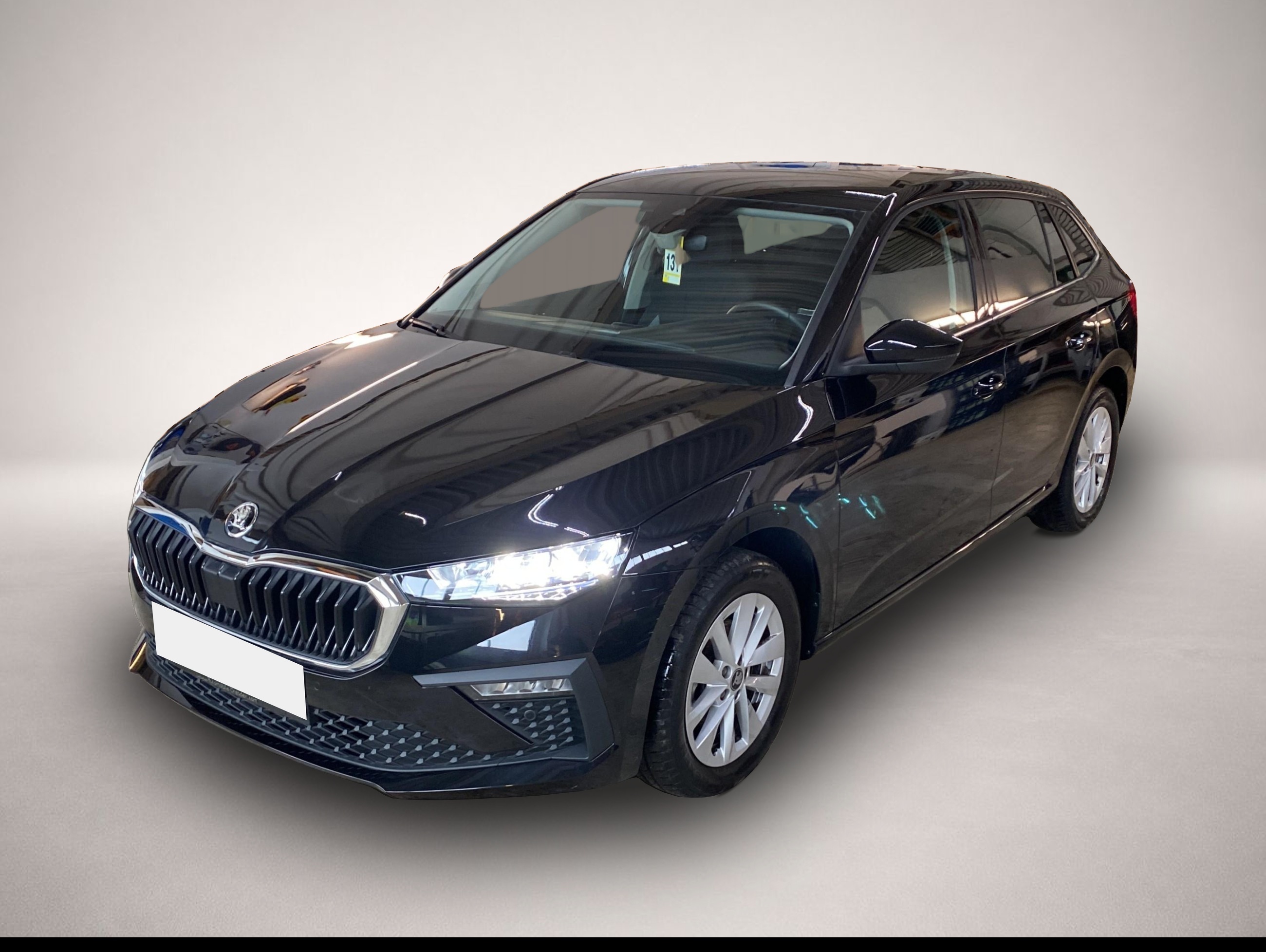 Skoda Scala (03/2025, Benzin)