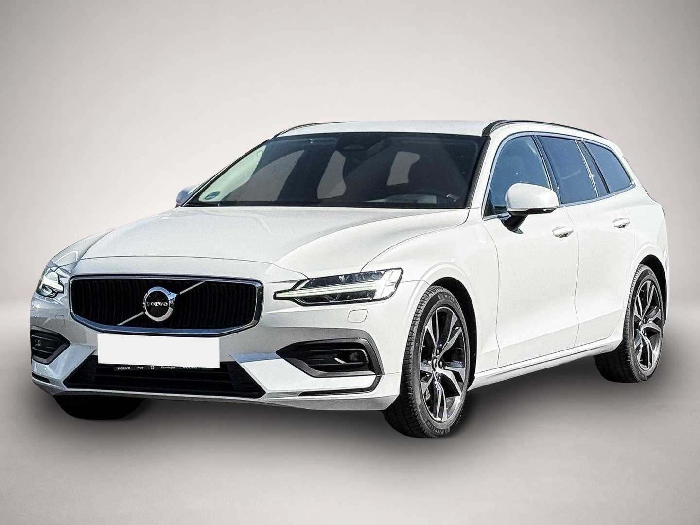 Volvo V60 (06/2024, Benzin)