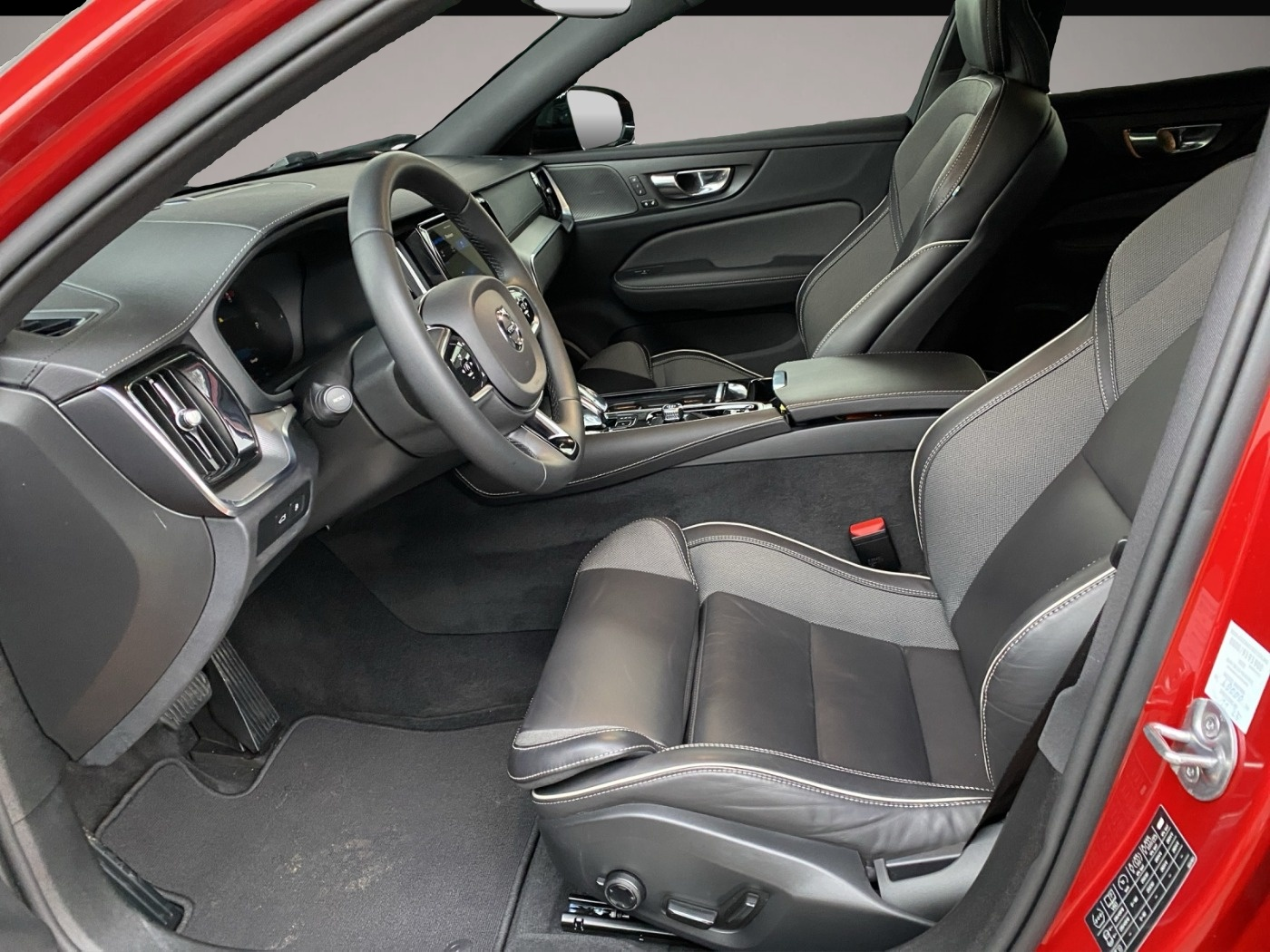 Volvo V60 (11/2022, )