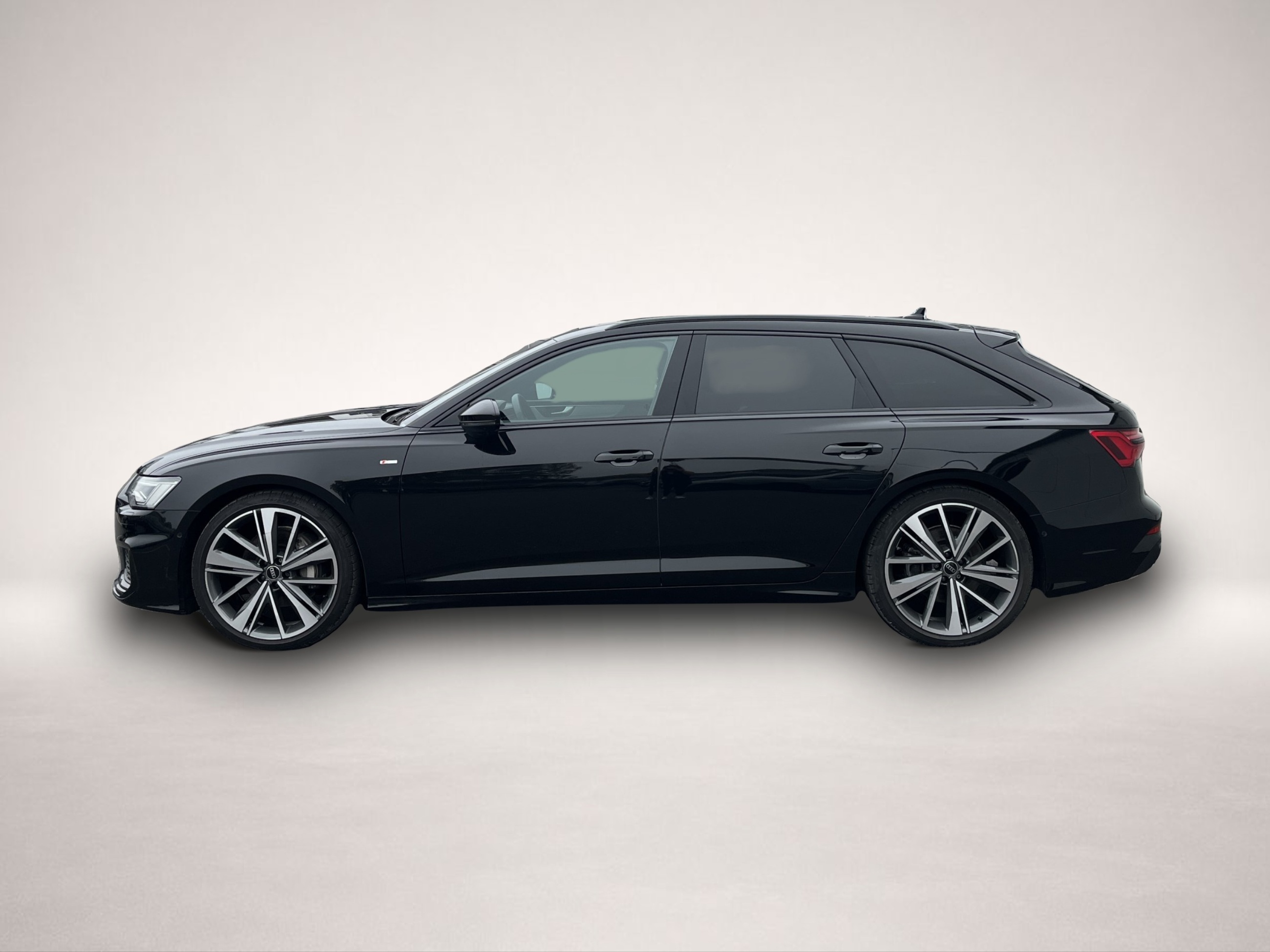 Audi A6 (05/2023, Benzin)
