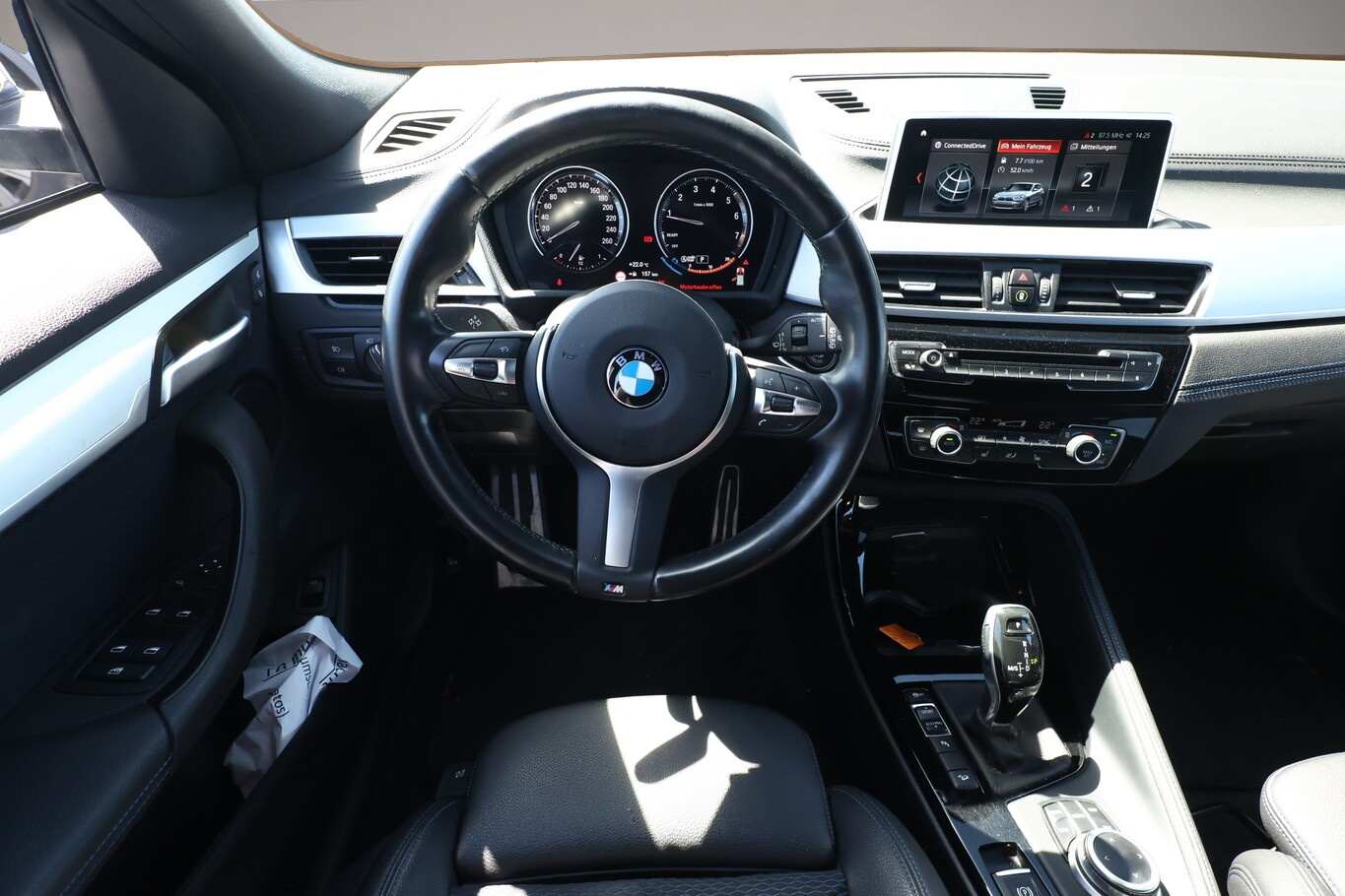 BMW X2 (12/2020, Benzin)